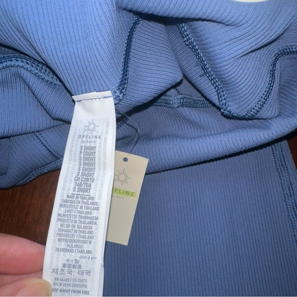 Offline By Arie Foldover‎ Low Rise Flare Pants Size Small Short Color Blue - Picture 8 of 8